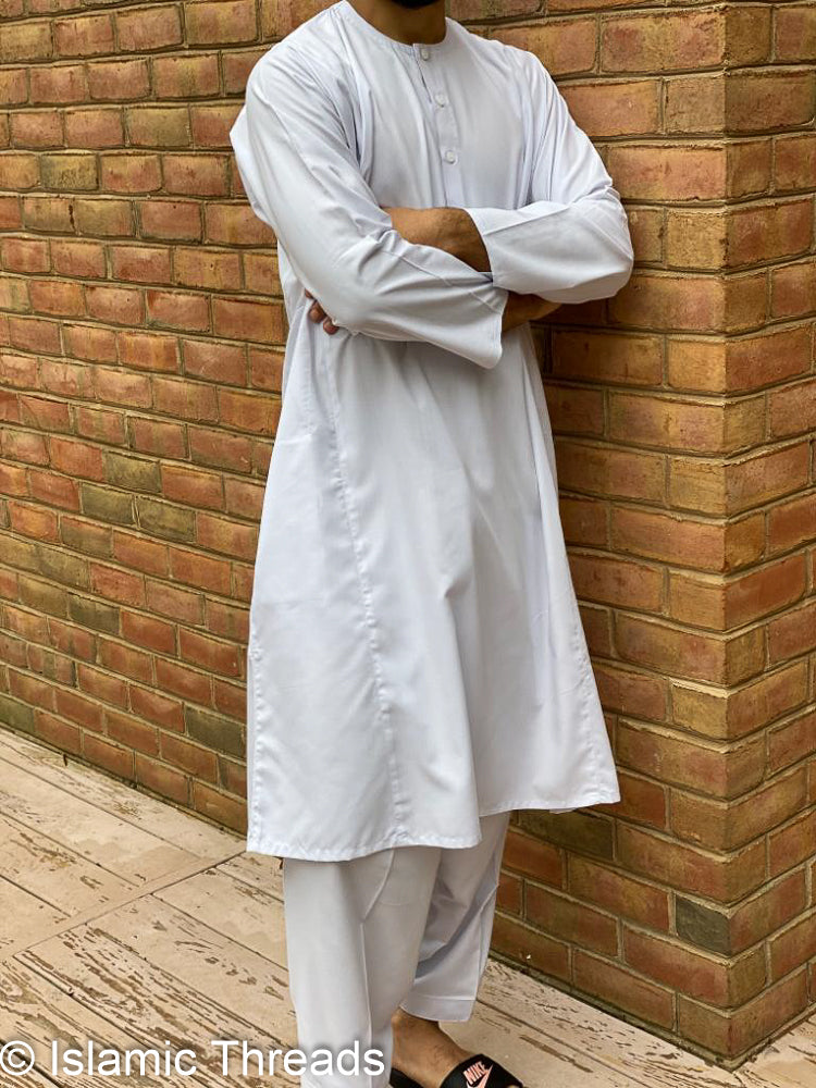 Thobe Set - White Button Style